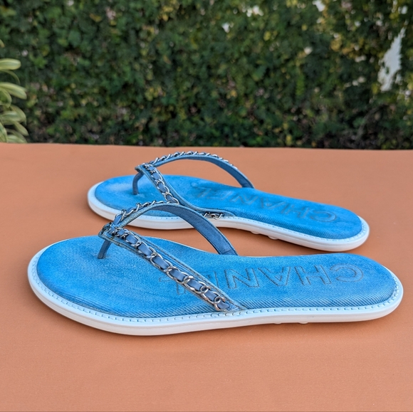 CHANEL CC CHARM DENIM FLIP FLOP WOMEN'S SANDALS - Picture 6 of 13